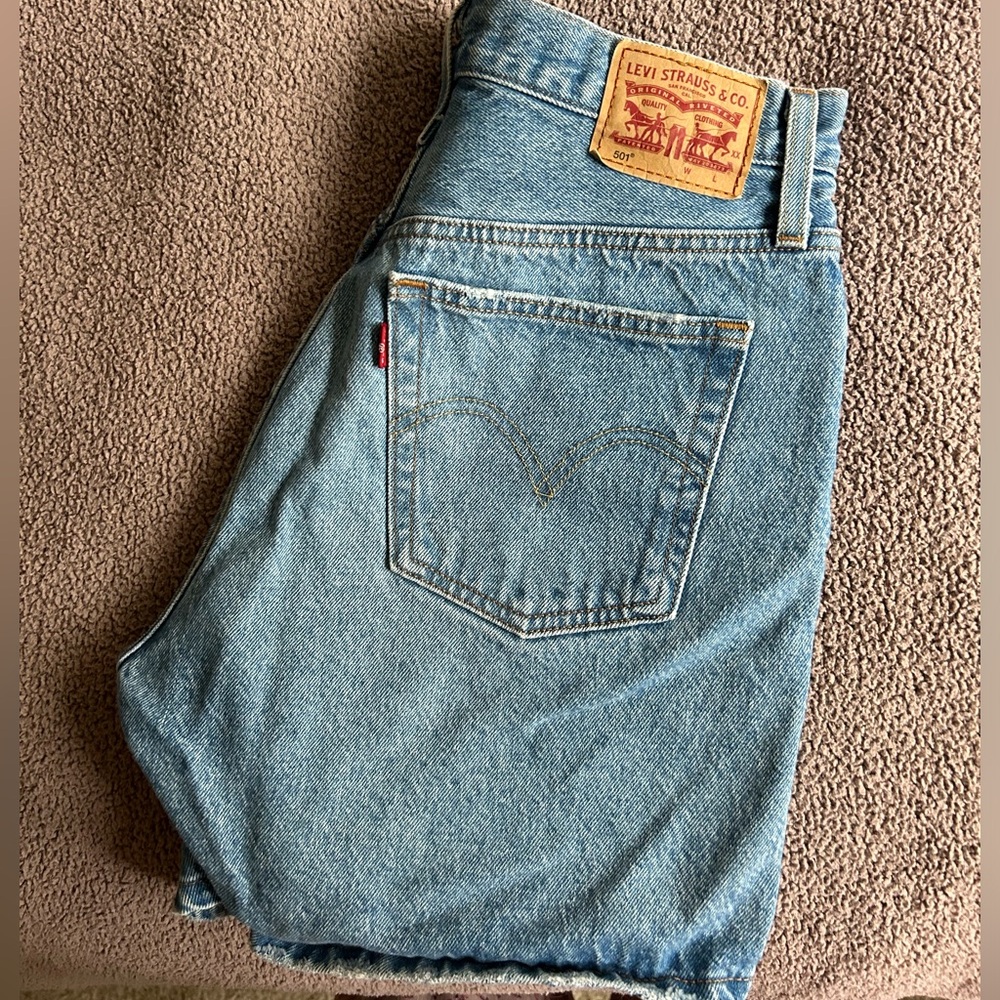 Levi 501 Boyfriend Shorts